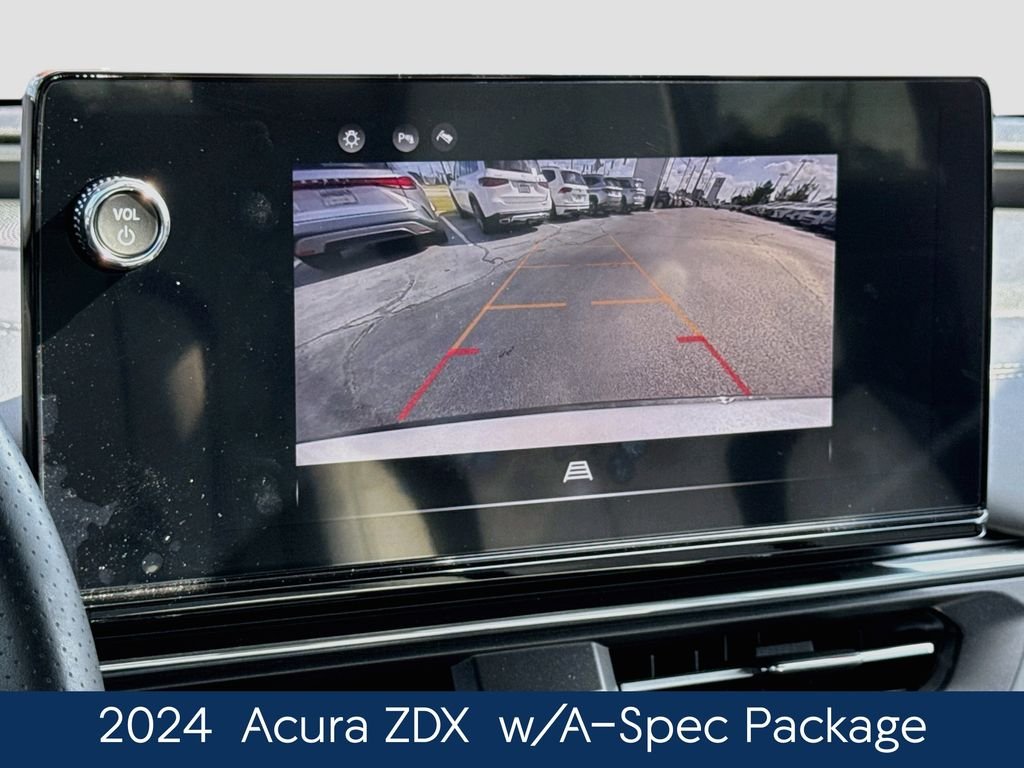 Used 2024  Acura Base image 31