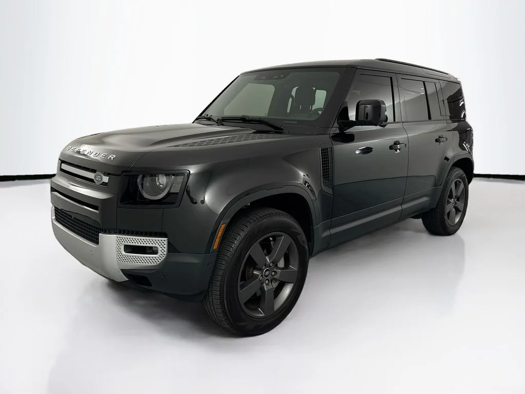 Certified Used 2025 Santorini Black Metallic Land Rover S image 1