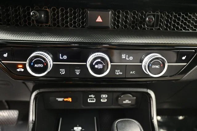 Used 2024  Honda Sport Touring image 34