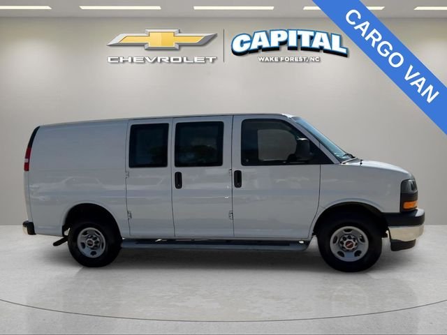 Used 2024 White GMC Work Van image 7