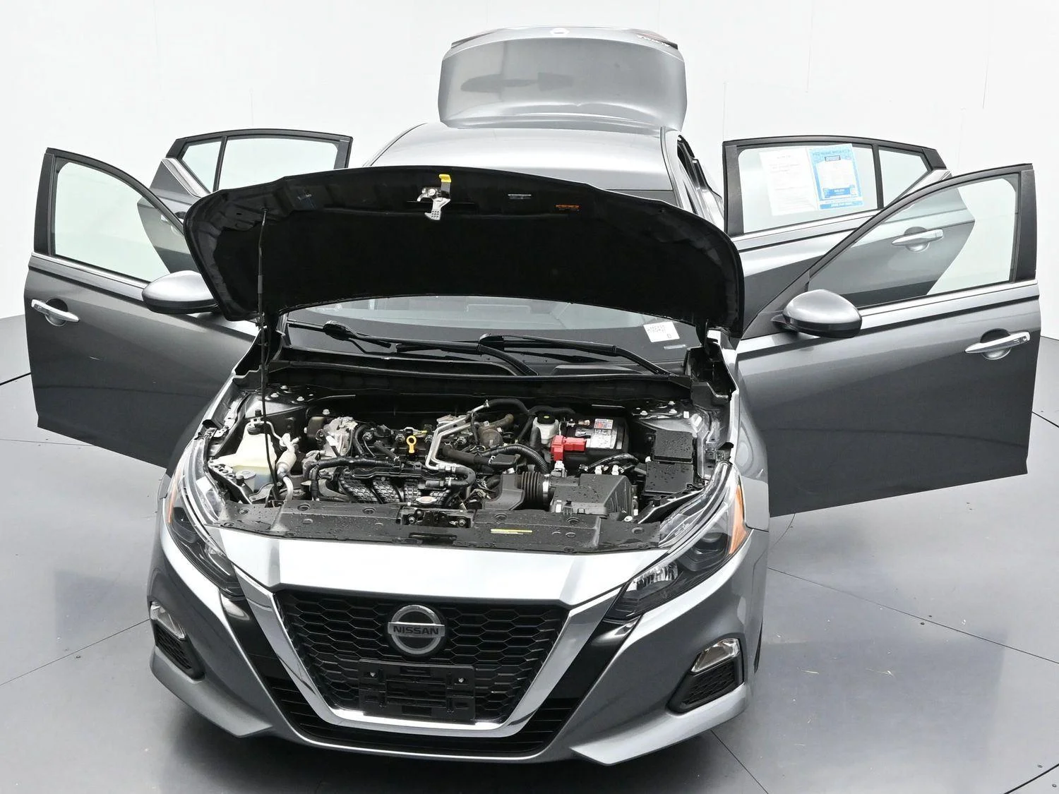 Used 2022 Gun Metallic Nissan 2.5 S image 39