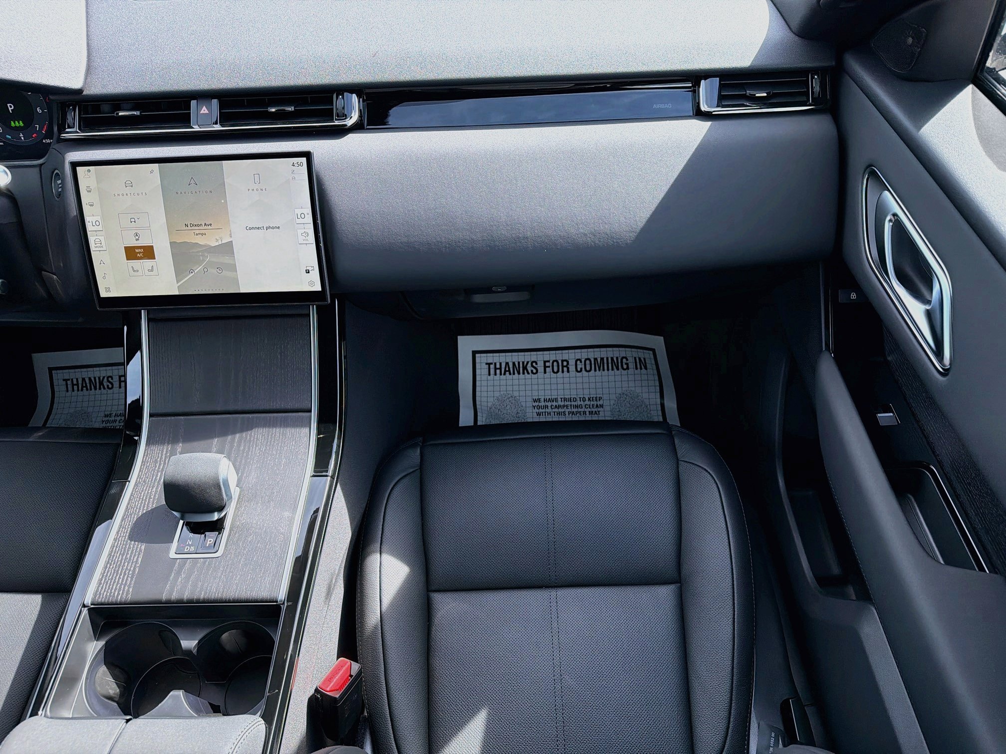 New 2026 Santorini Black Land Rover S image 18