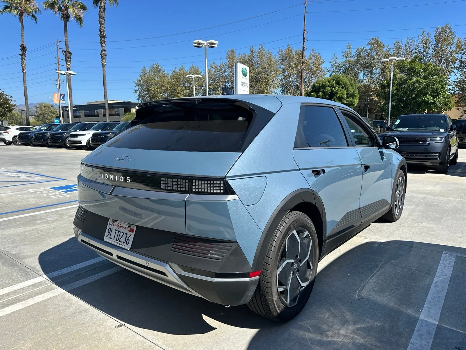 Used 2024 Lucid Blue Hyundai SEL image 3