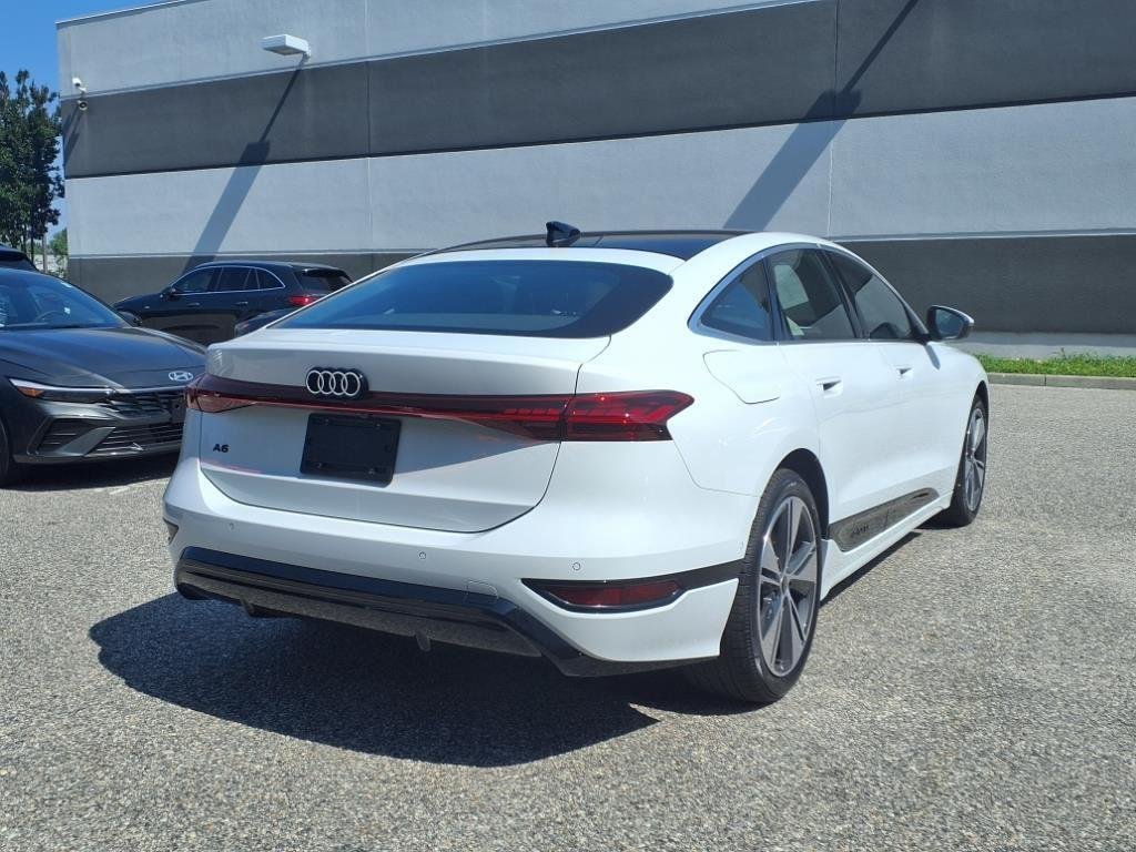 Used 2025 Glacier White Metallic AUDI  image 4