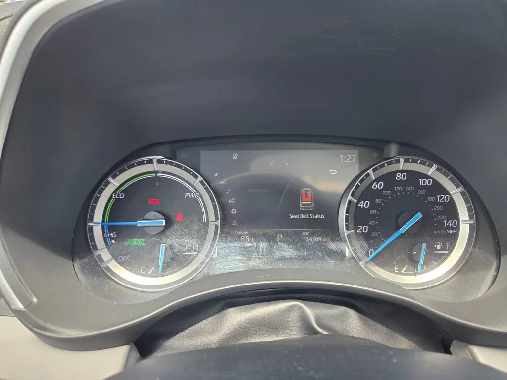 Used 2022 Magnetic Gray Metallic Toyota Hybrid XLE image 17