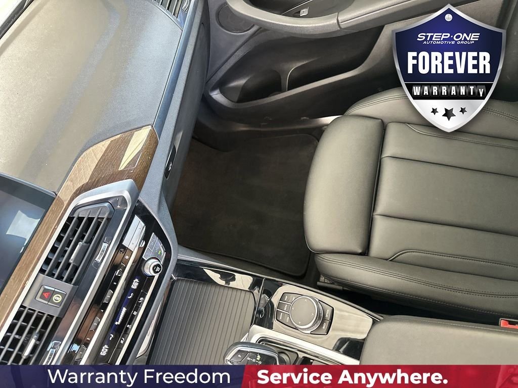 Used 2021 Black BMW sDrive30i image 26