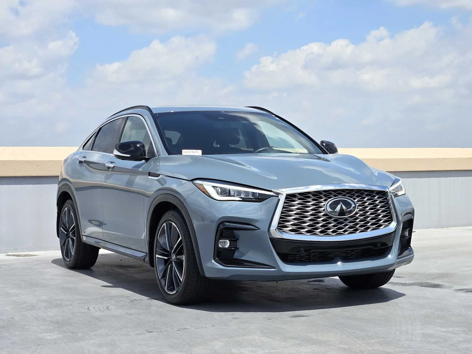 Certified Used 2025 Slate Gray INFINITI ESSENTIAL image 4