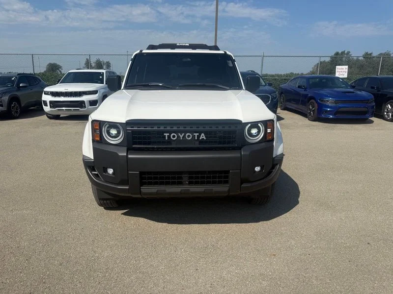 Used 2025 White Toyota 1958 image 11