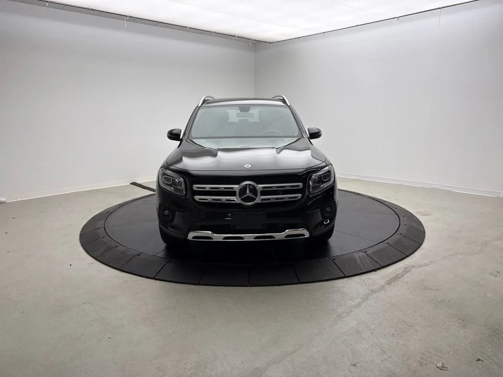 Certified Used 2022 Night Black Mercedes-Benz GLB 250 image 8