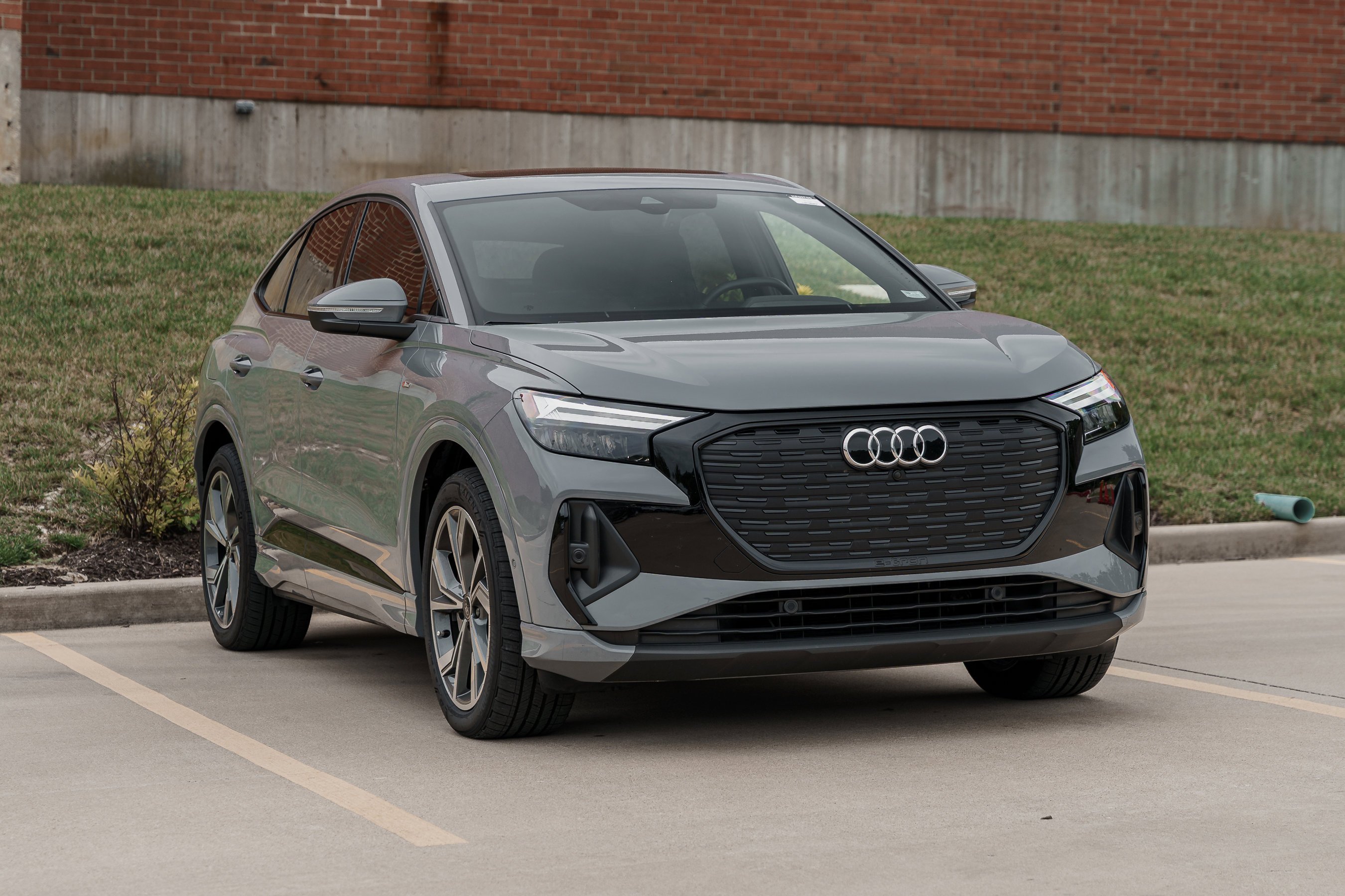 Used 2024 Audi Q4 Sportback e-tron Premium Plus with VIN WA13UBFZ7RP070984 for sale in Kirkwood, MO