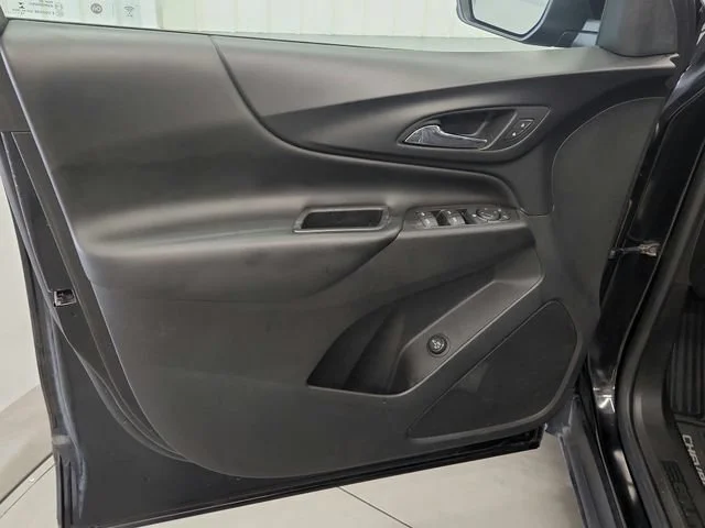 Used 2019 MOSAIC BLACK METALLIC Chevrolet LT image 22