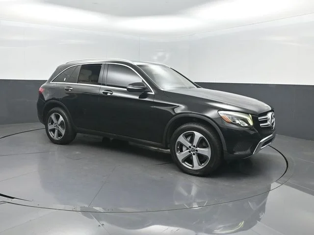 Used 2019 Black Mercedes-Benz GLC 300 image 29
