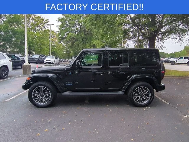 Used 2022 Black Jeep Unlimited Sahara 4xe image 2