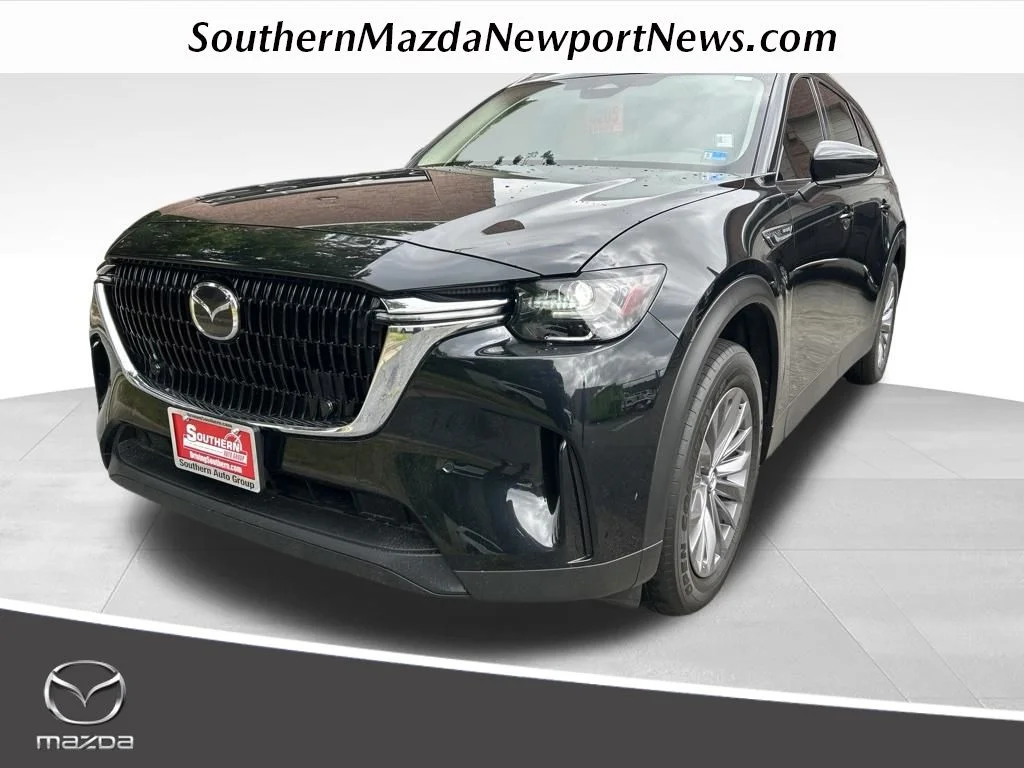 Used 2025 Black Mazda 3.3 Turbo Preferred image 1