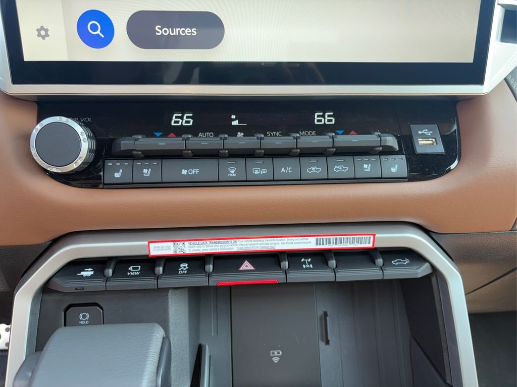 2025 Toyota Tundra 1794 Edition - Photo 28
