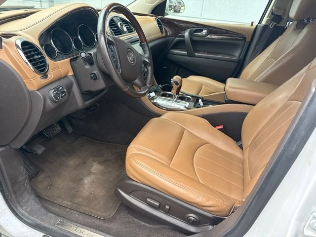 Used 2017 White Frost Tricoat Buick Premium Group image 5