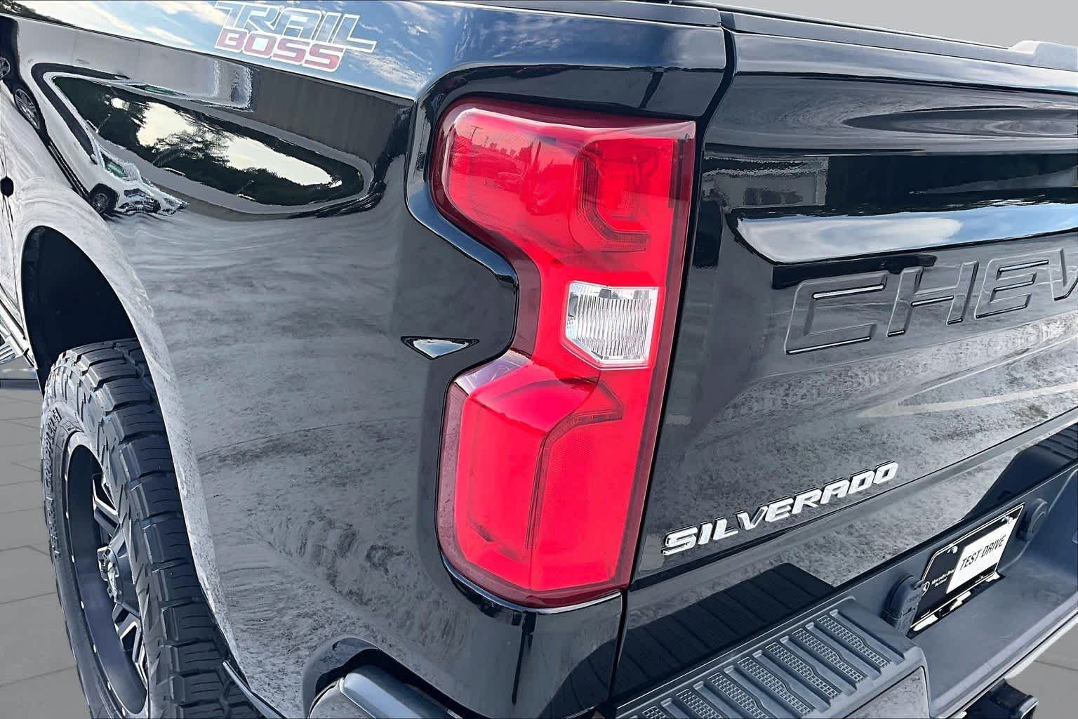 Used 2019 Black Chevrolet LT Trail Boss image 29