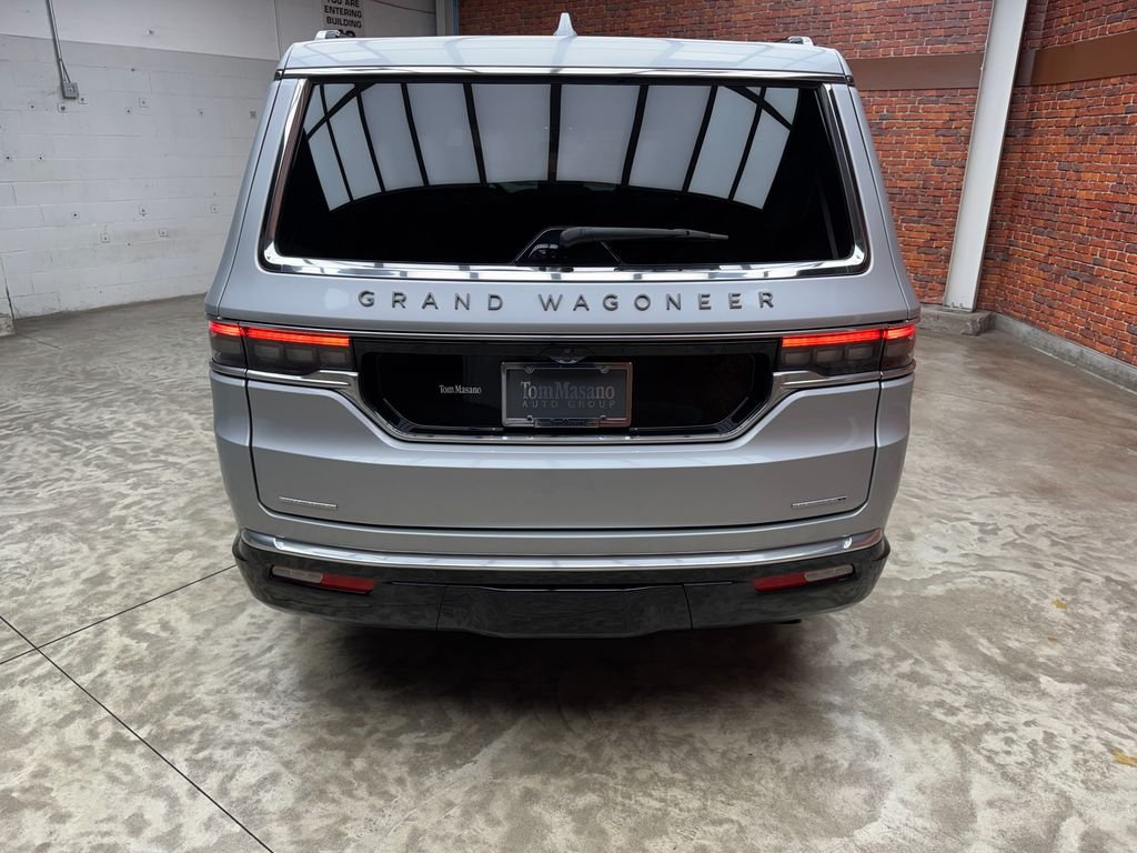 Used 2023 Silver Jeep Series II image 5
