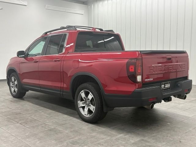 Used 2024 Red Honda RTL image 4