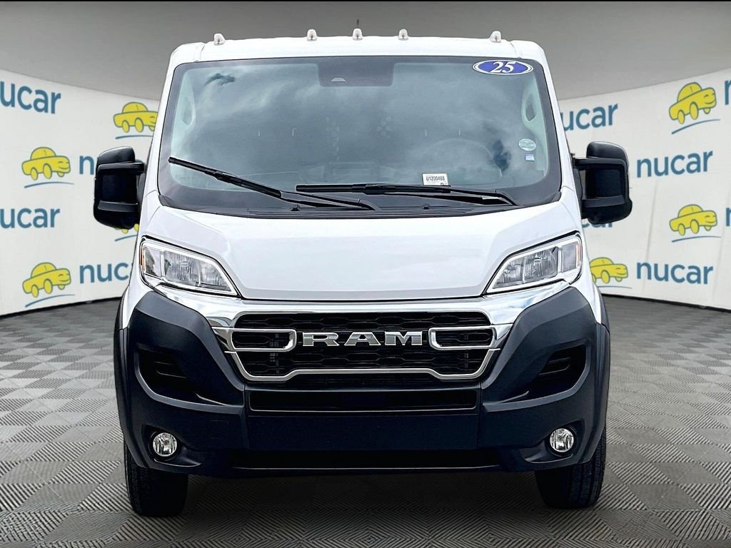 Used 2025 White Ram Base image 2