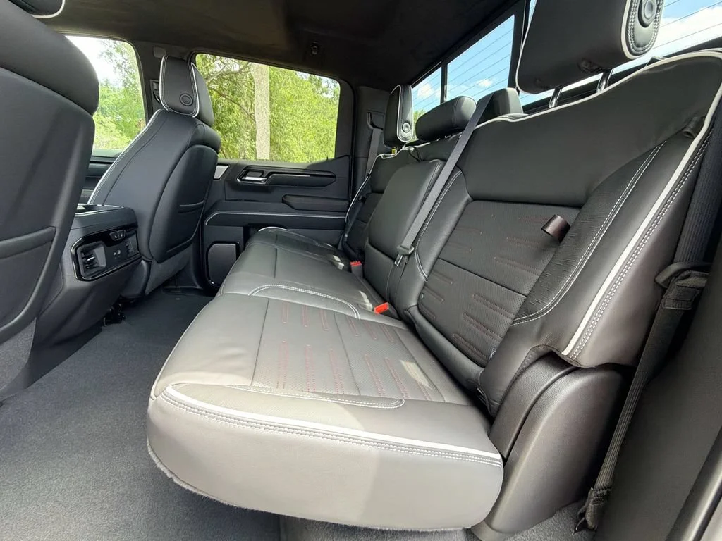 2026 GMC Sierra 1500 AT4X - Photo 34