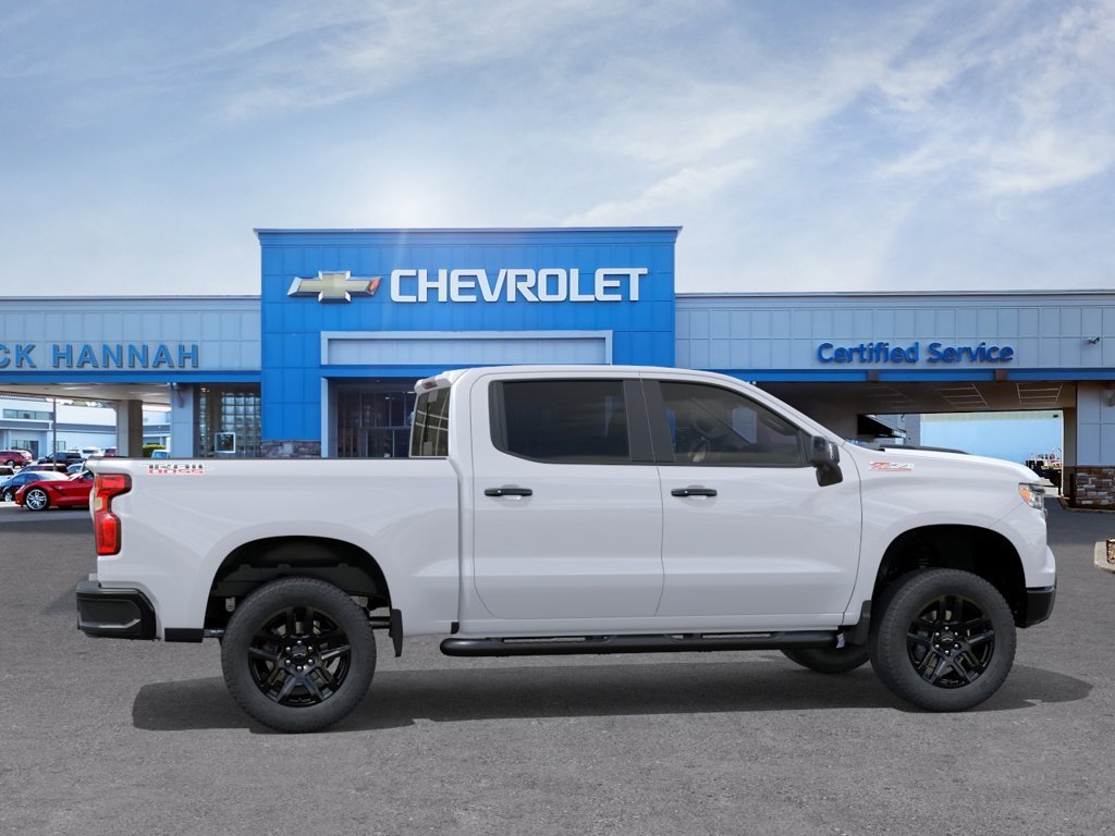 New 2026 Summit White Chevrolet LT Trail Boss image 5