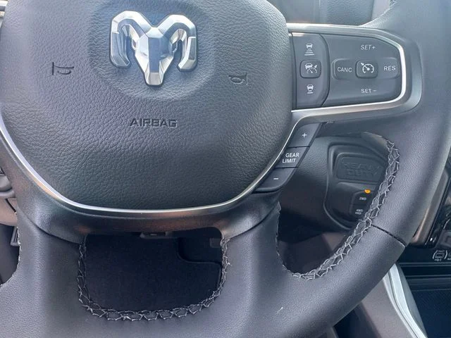 2025 RAM 2500 Big Horn - Photo 24