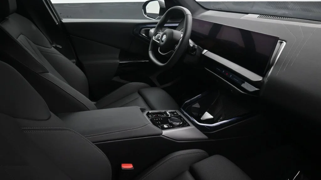 New 2026 Dark Graphite Metallic BMW 30 xDrive image 11