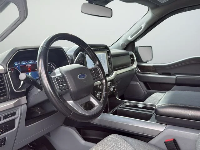 Used 2022 Black Ford XLT image 11