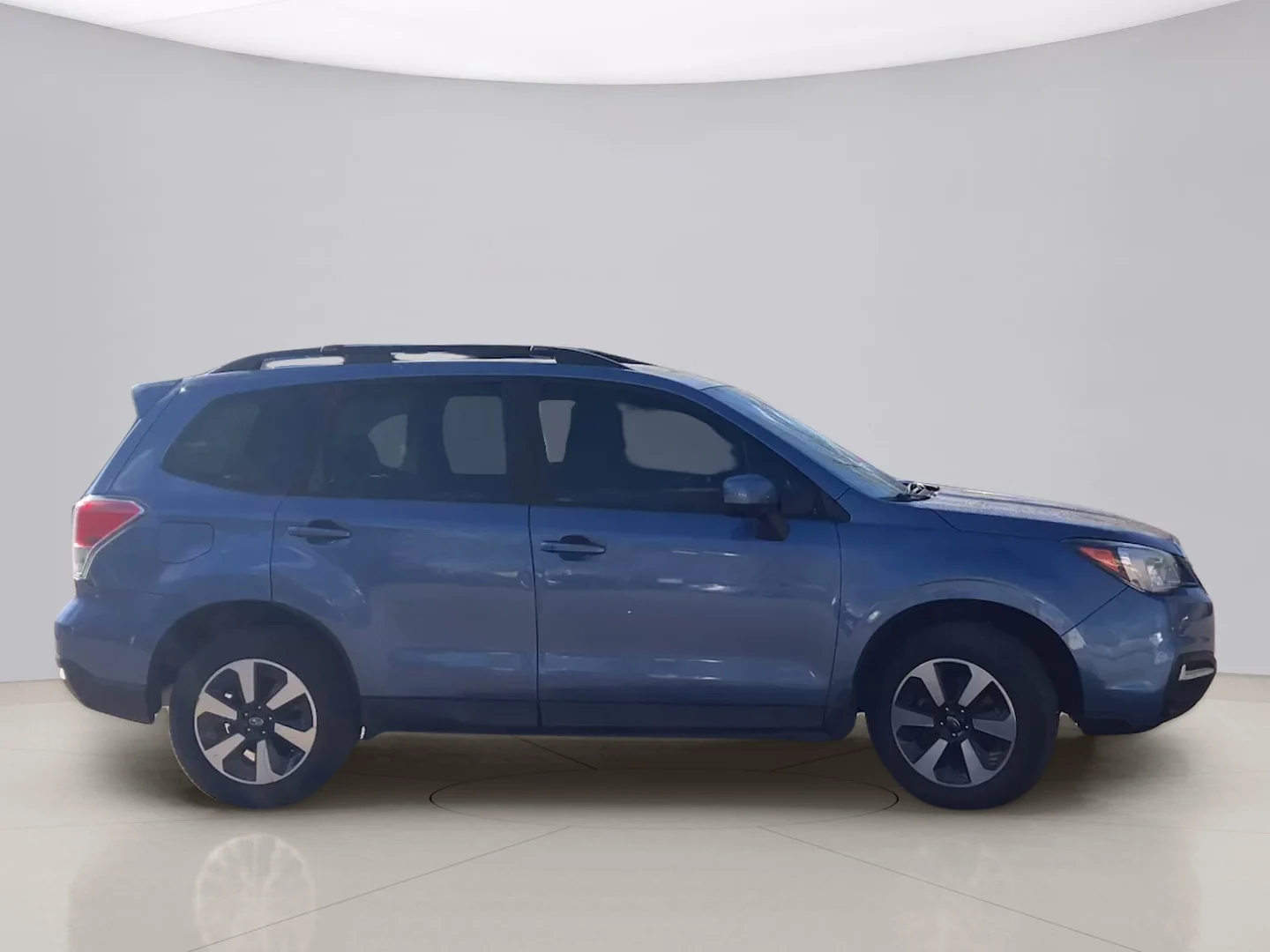 Used 2018 Blue Subaru 2.5I PREMIUM image 7