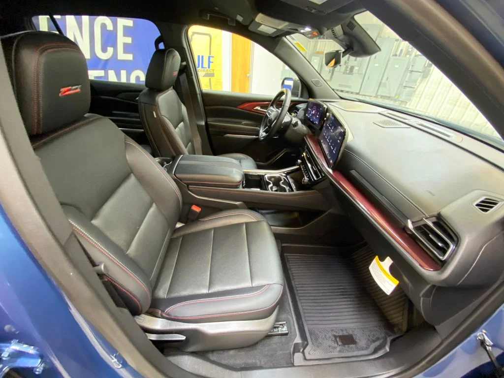 Used 2026 Blue Chevrolet Z71 image 27