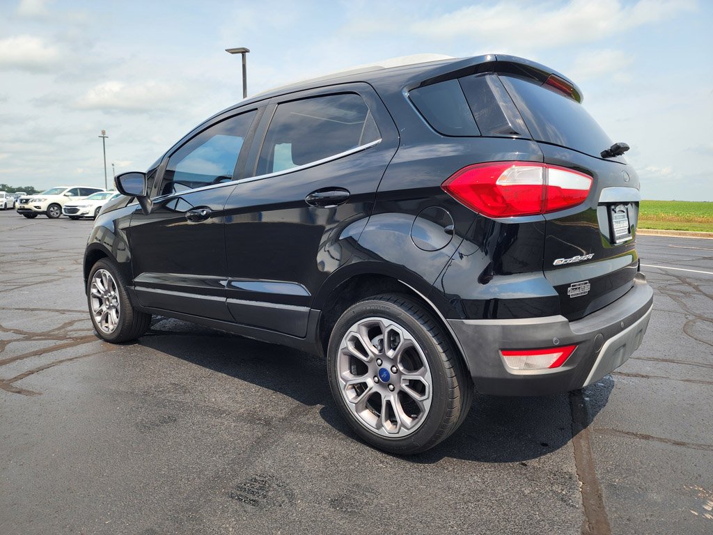 Used 2018 Shadow Black Ford Titanium image 5