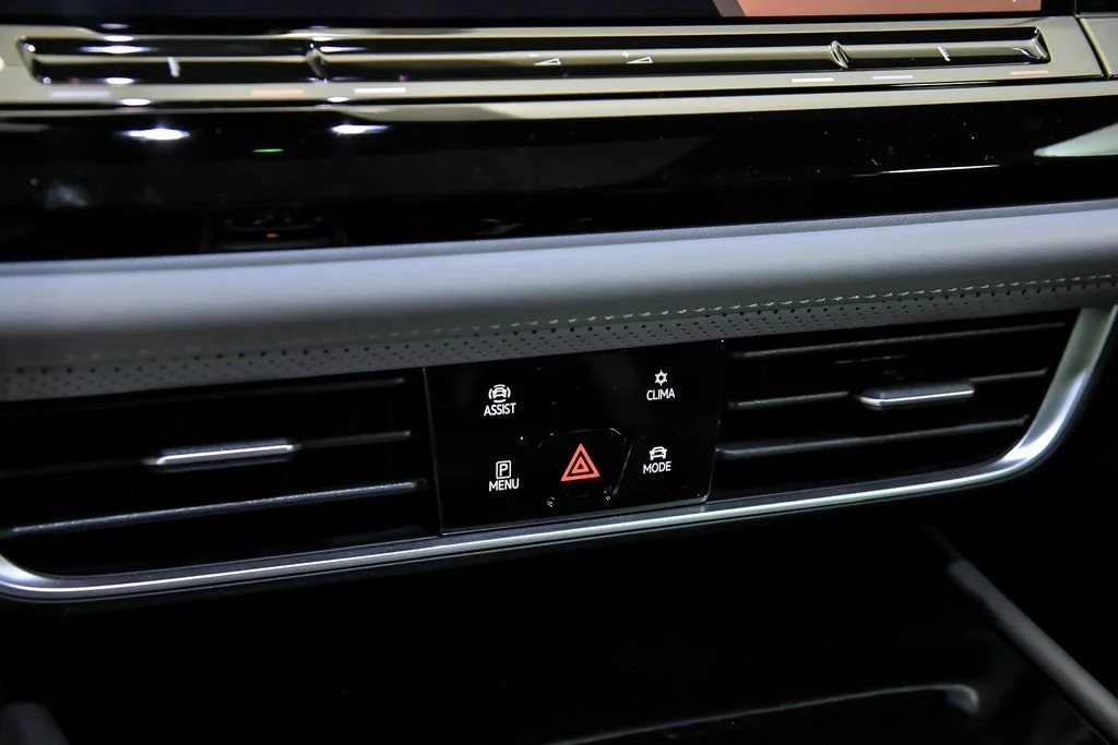 New 2026 Black Volkswagen 2.0T Peak Edition image 17