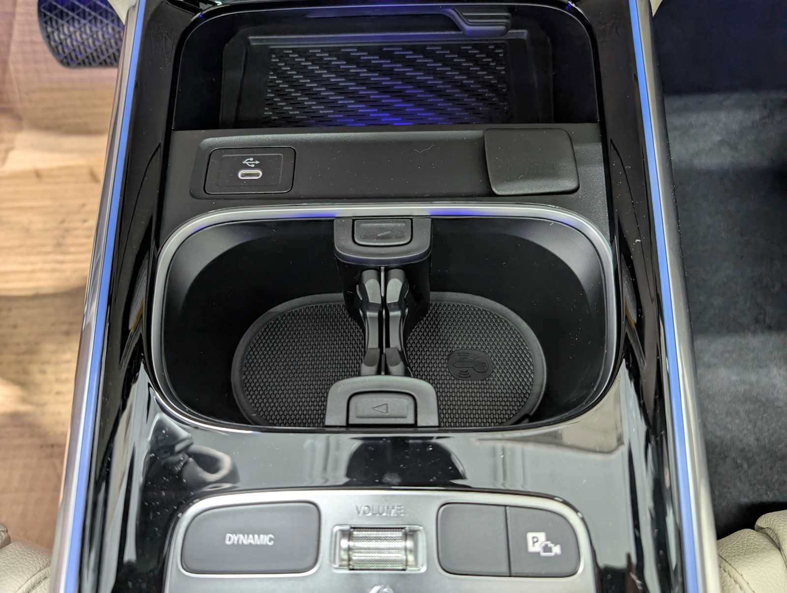 New 2026 Mountain Grey Metallic Mercedes-Benz GLA 250 image 26