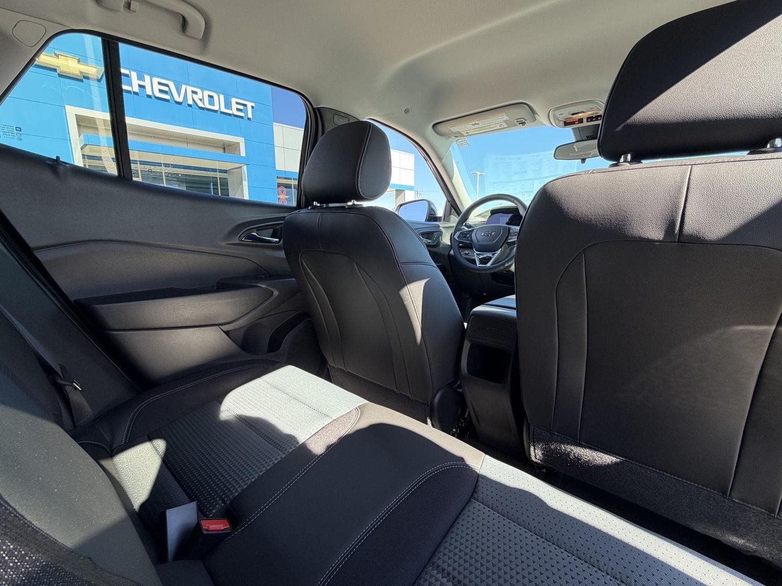 2026 Chevrolet Trax LT - Photo 28