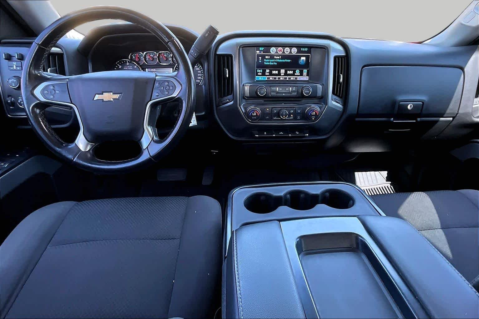Used 2018 Black Chevrolet LT image 14