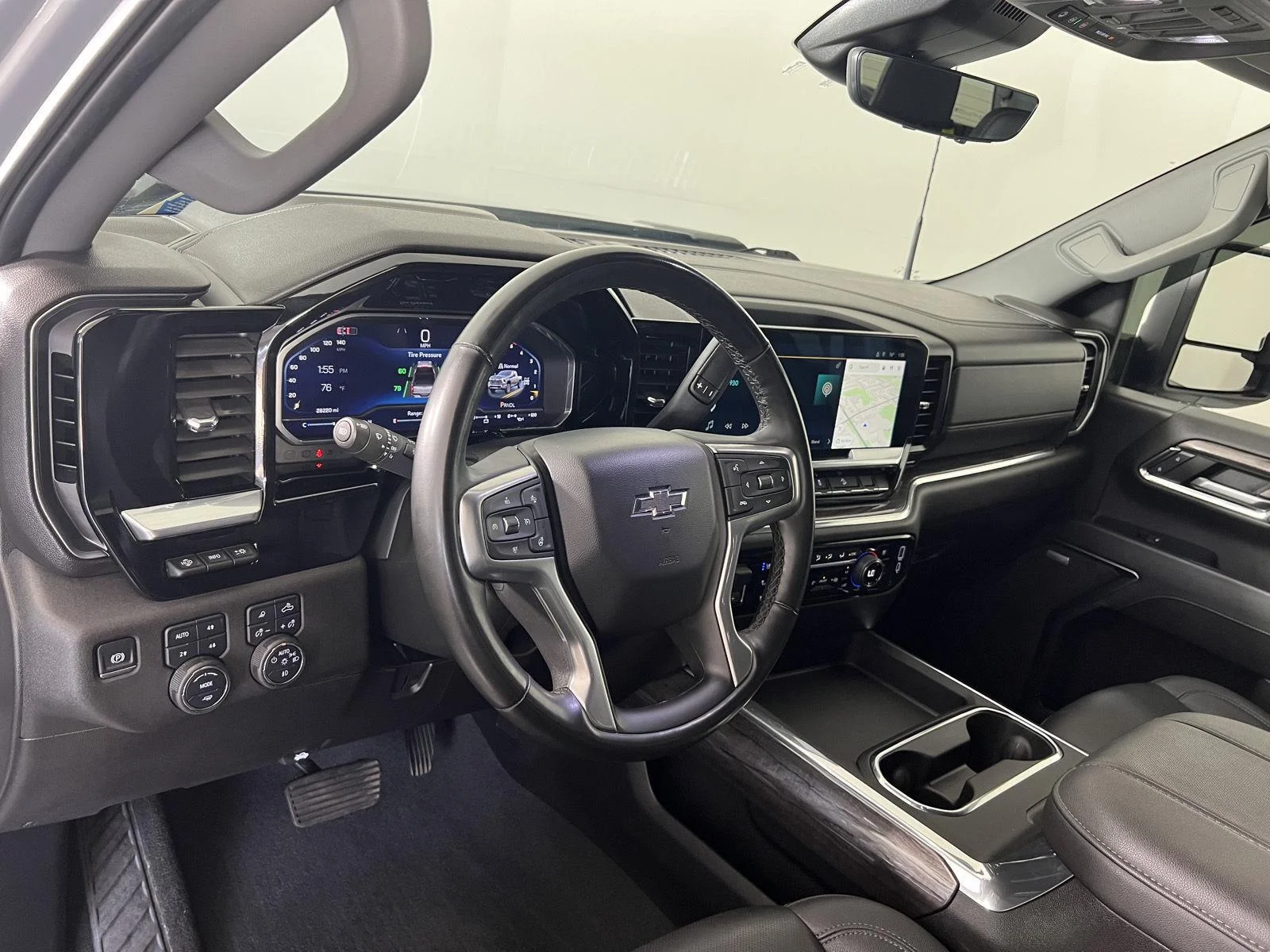 Used 2024 Slate Gray Metallic Chevrolet LTZ image 4