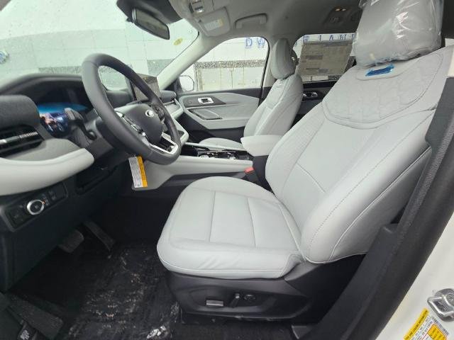 2026 Ford Explorer Platinum - Photo 49