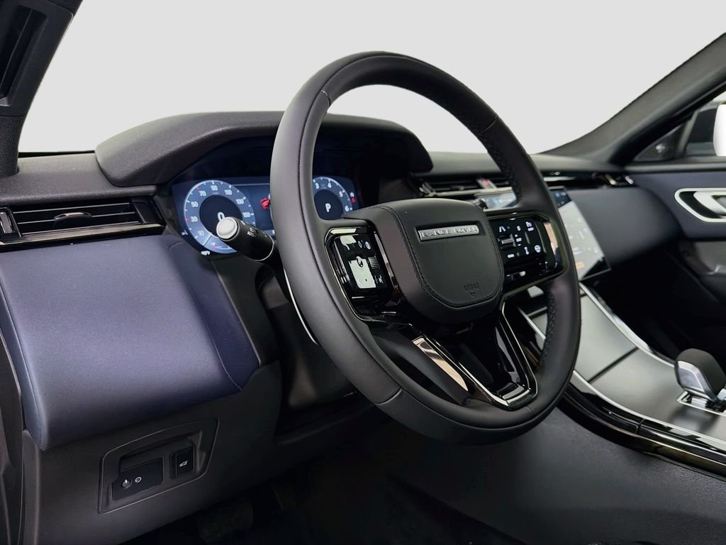 New 2026 Fuji White Land Rover S image 9
