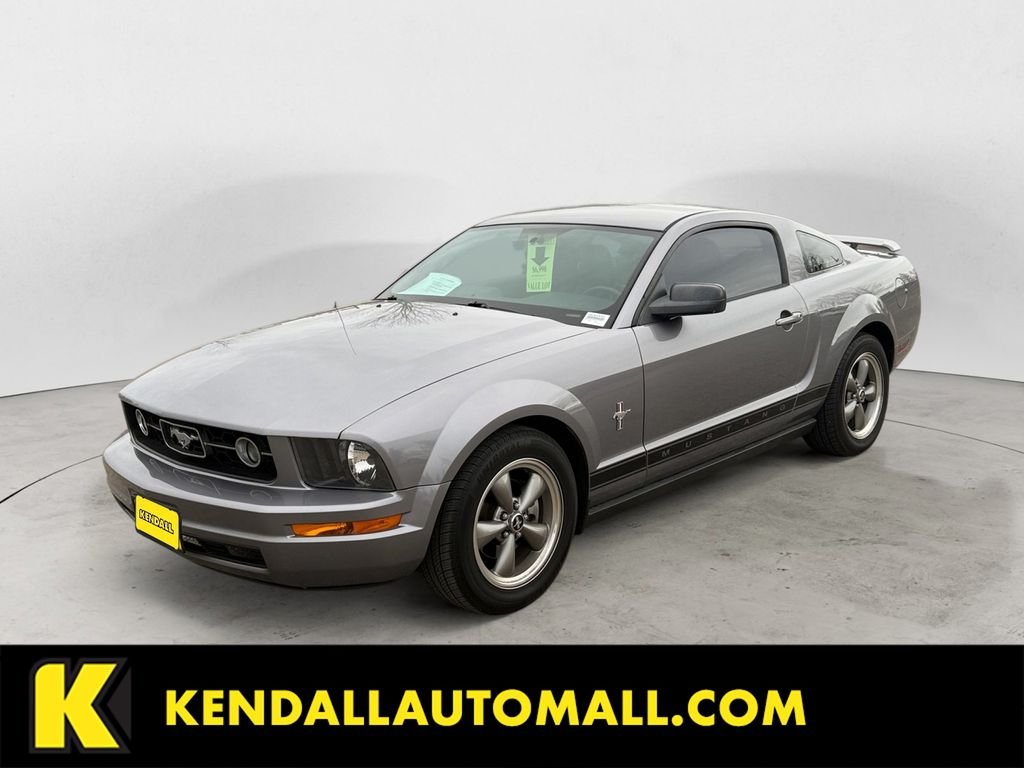 2006 Ford Mustang Deluxe