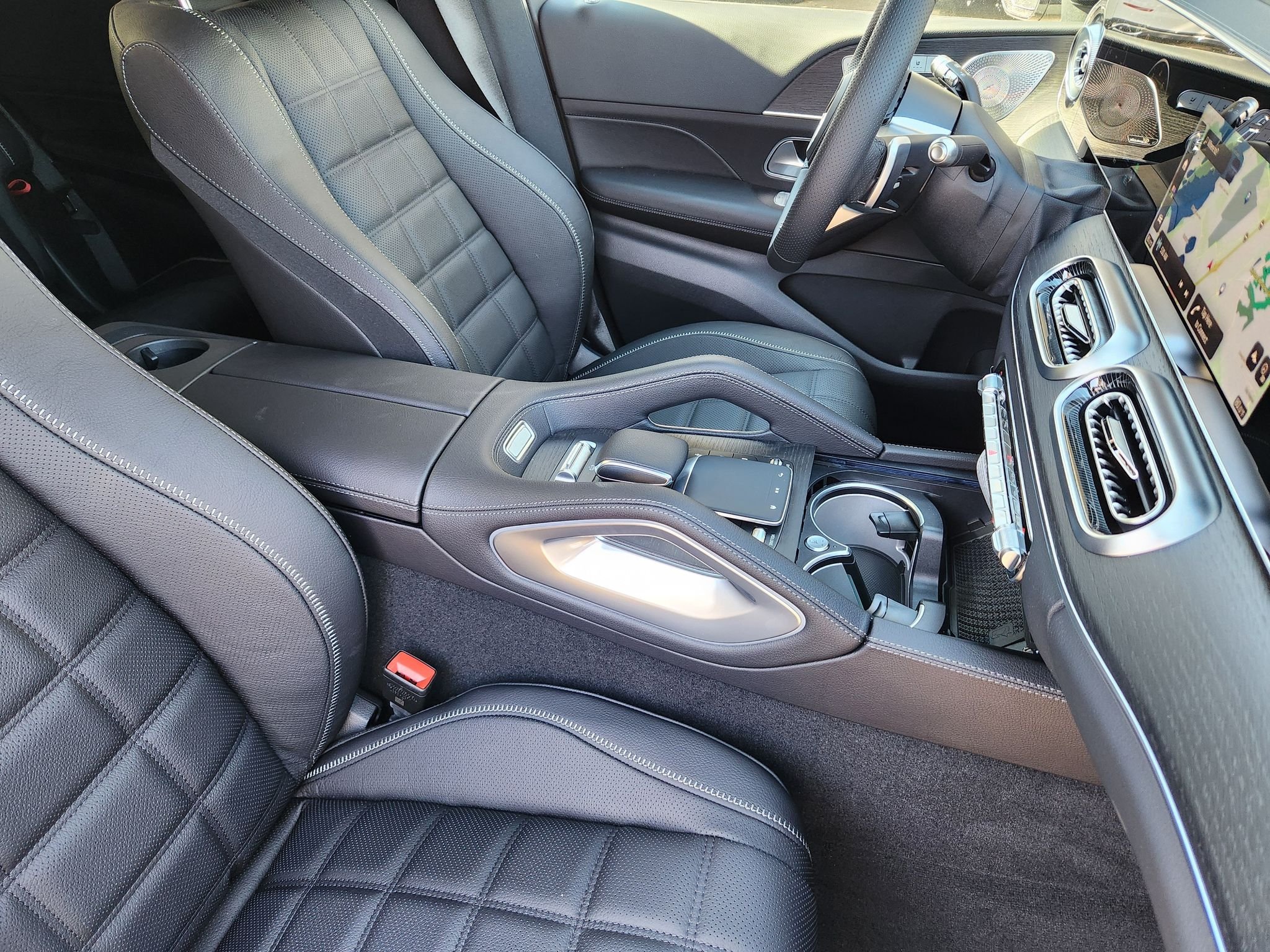 New 2027 MANUFAKTUR Alpine Grey Mercedes-Benz GLS 450 4MATIC® image 10