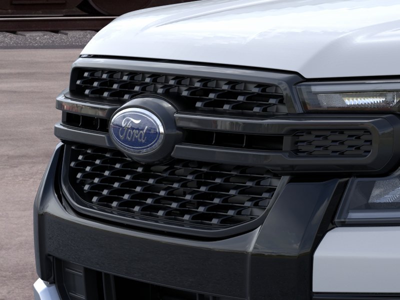 New 2026 Oxford White Ford XLT image 17