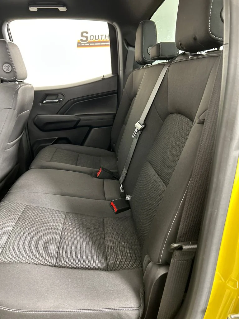 Used 2023 Red GMC Elevation image 18