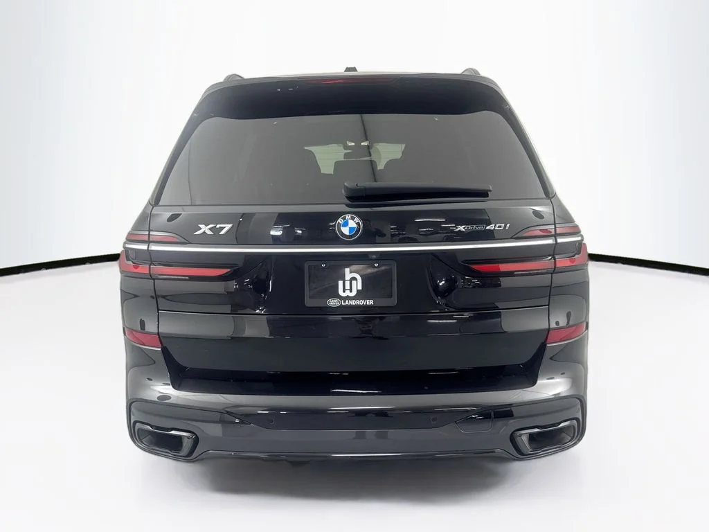 Used 2023 Black BMW xDrive40i image 6
