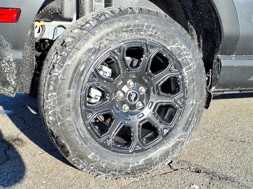 New 2026 Carbonized Gray Metallic Ford Badlands image 7