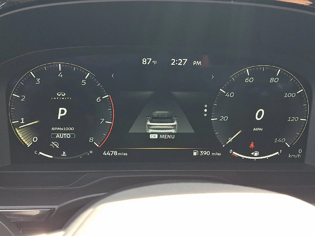 Used 2026 Blue INFINITI LUXE image 23