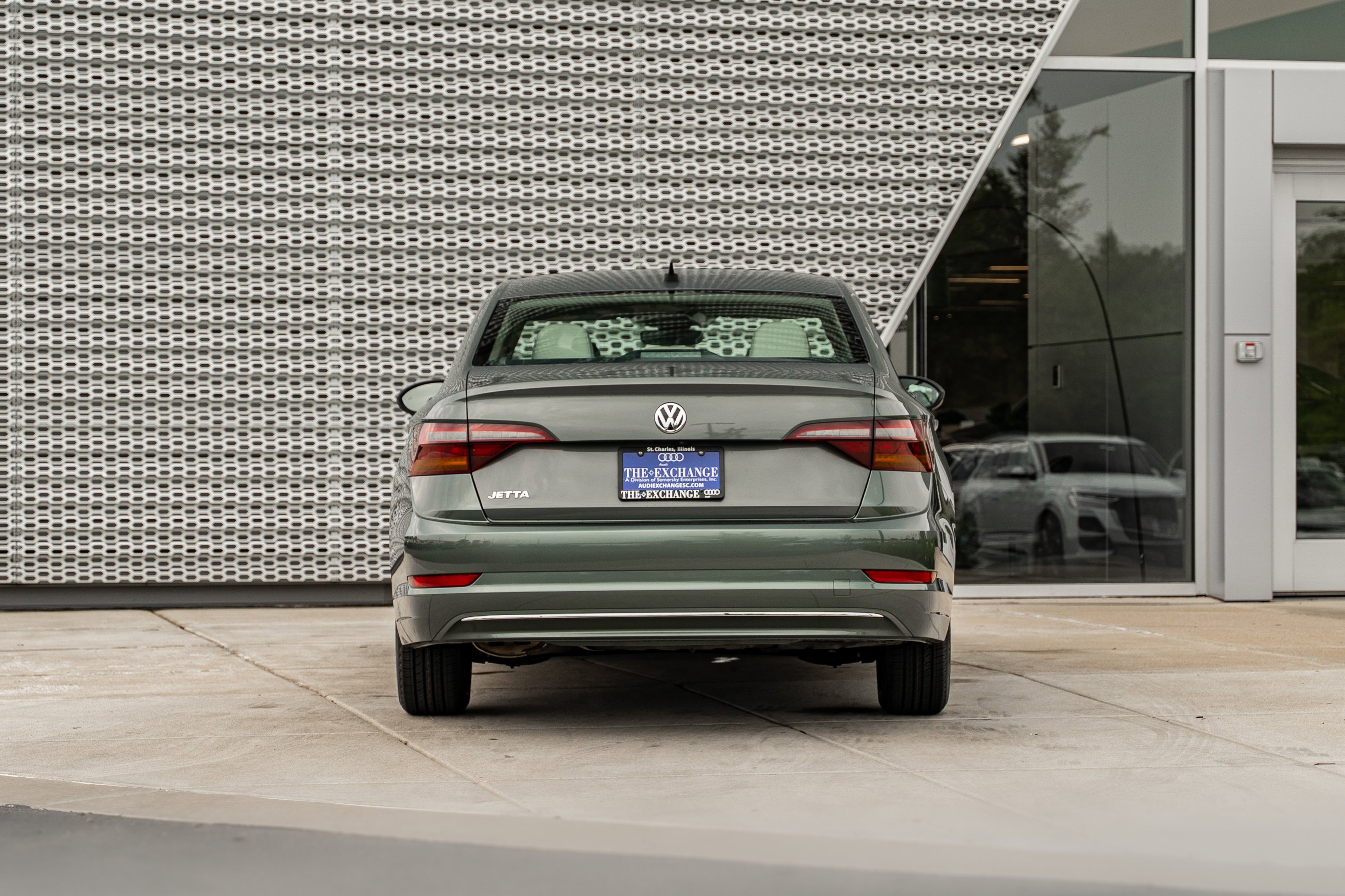 Used 2019 Sage Green Metallic Volkswagen SEL image 26