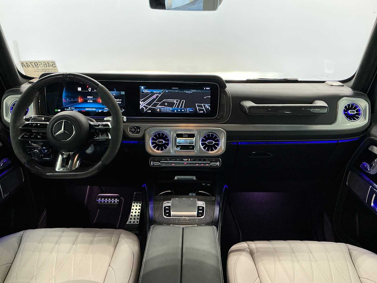 Certified Used 2025 MANUFAKTUR Moonlight White Metallic Mercedes-Benz AMG® G 63 image 20