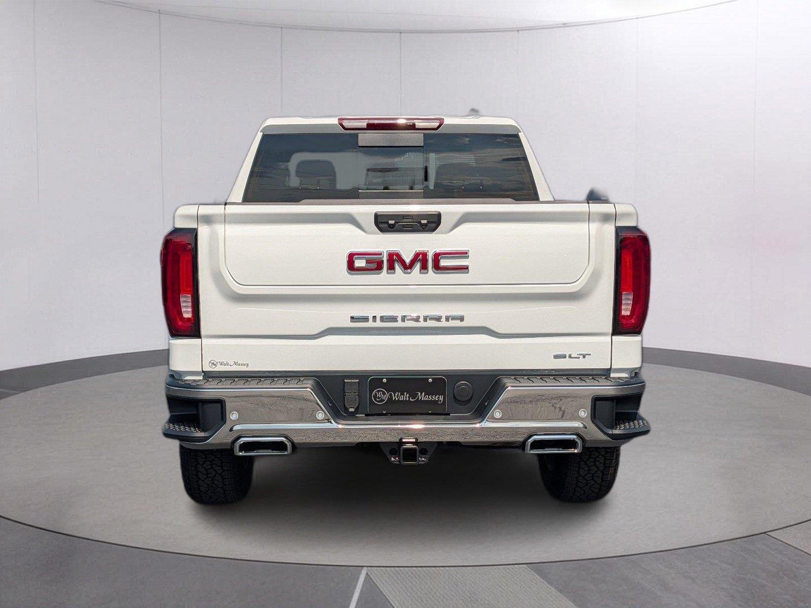 New 2026 Summit White GMC SLT image 4