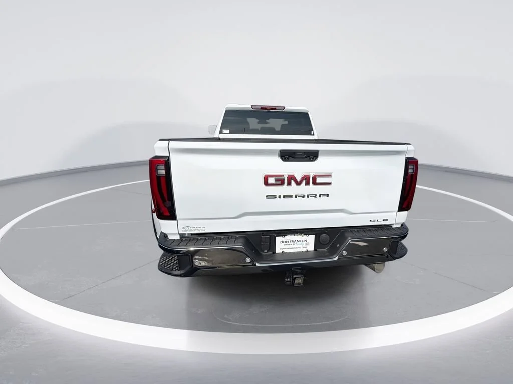 New 2026 Summit White GMC SLE DRW image 7